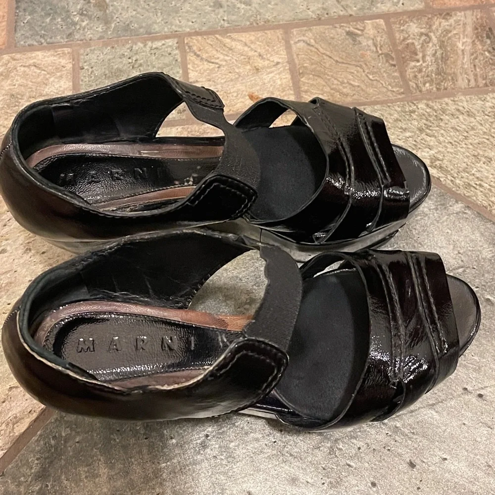 Marni Y2K Patent Leather Wedge Heels vintage black groovy